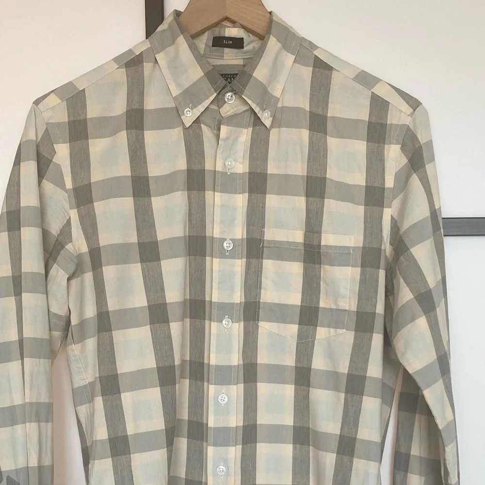J. Crew Mercantile Plaid button‎ down shirt. Size Small